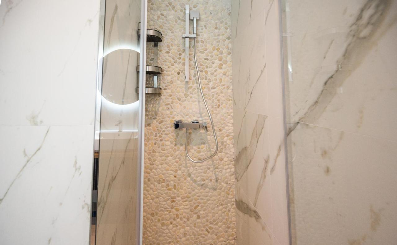 Old Town Design Apartments Sarajevo Bagian luar foto