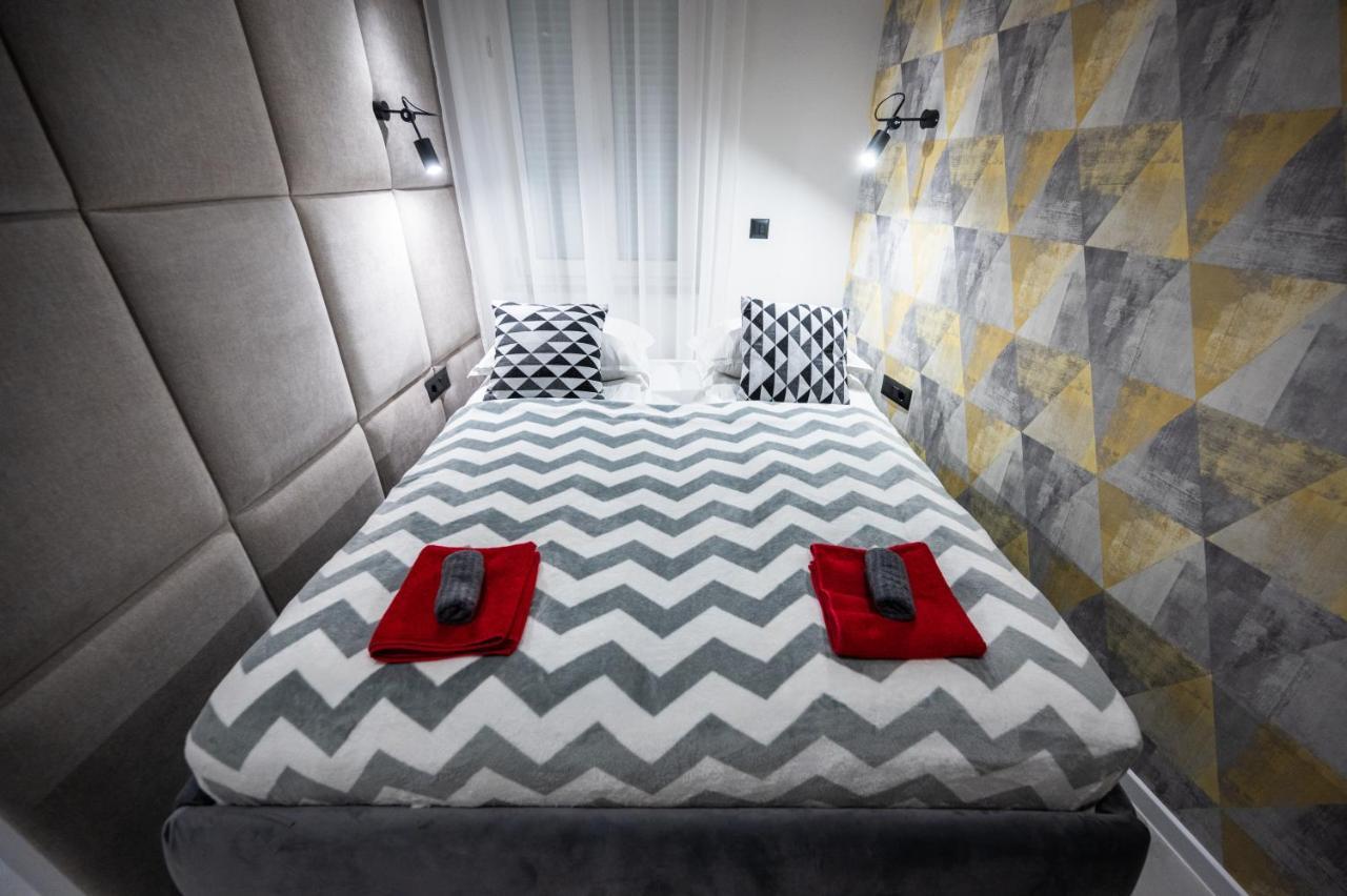 Old Town Design Apartments Sarajevo Bagian luar foto
