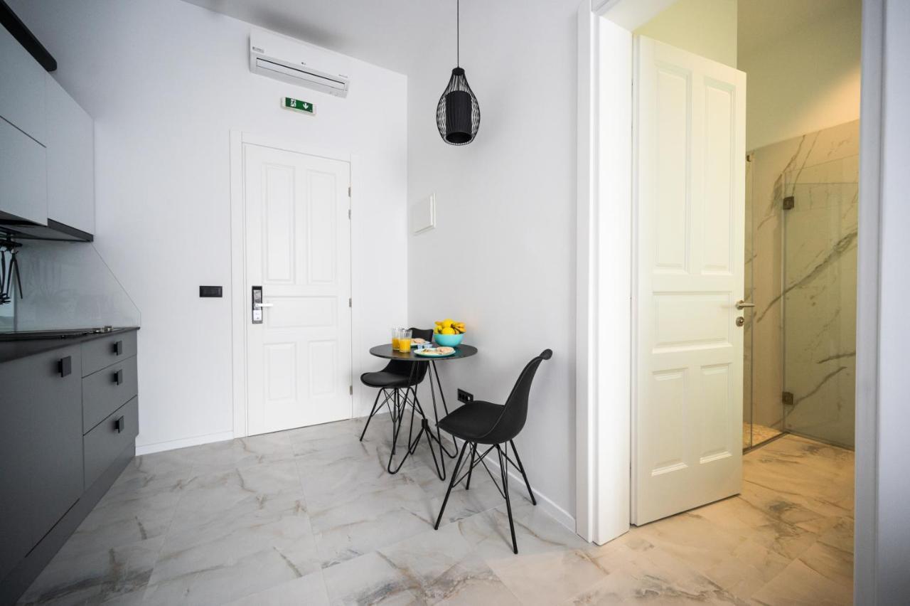 Old Town Design Apartments Sarajevo Bagian luar foto