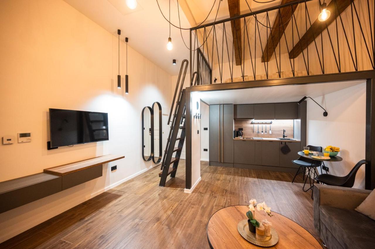 Old Town Design Apartments Sarajevo Bagian luar foto