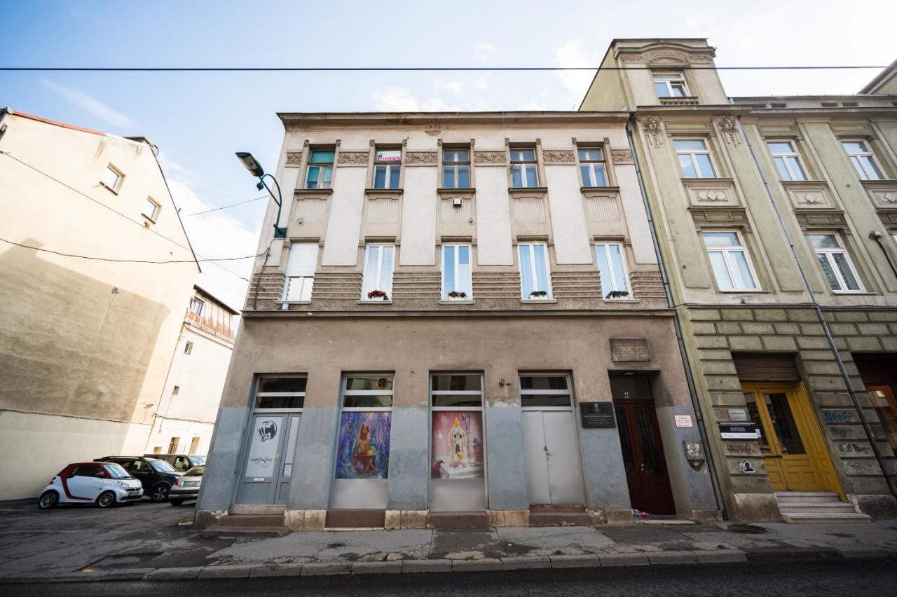 Old Town Design Apartments Sarajevo Bagian luar foto